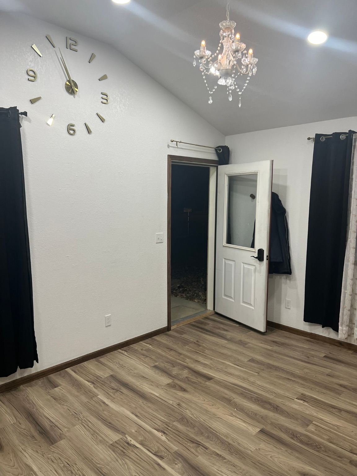 132 E Richland Avenue