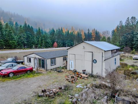 Photo of 27989 Us Highway 2, Libby, MT 59923 (MLS # 30061384)