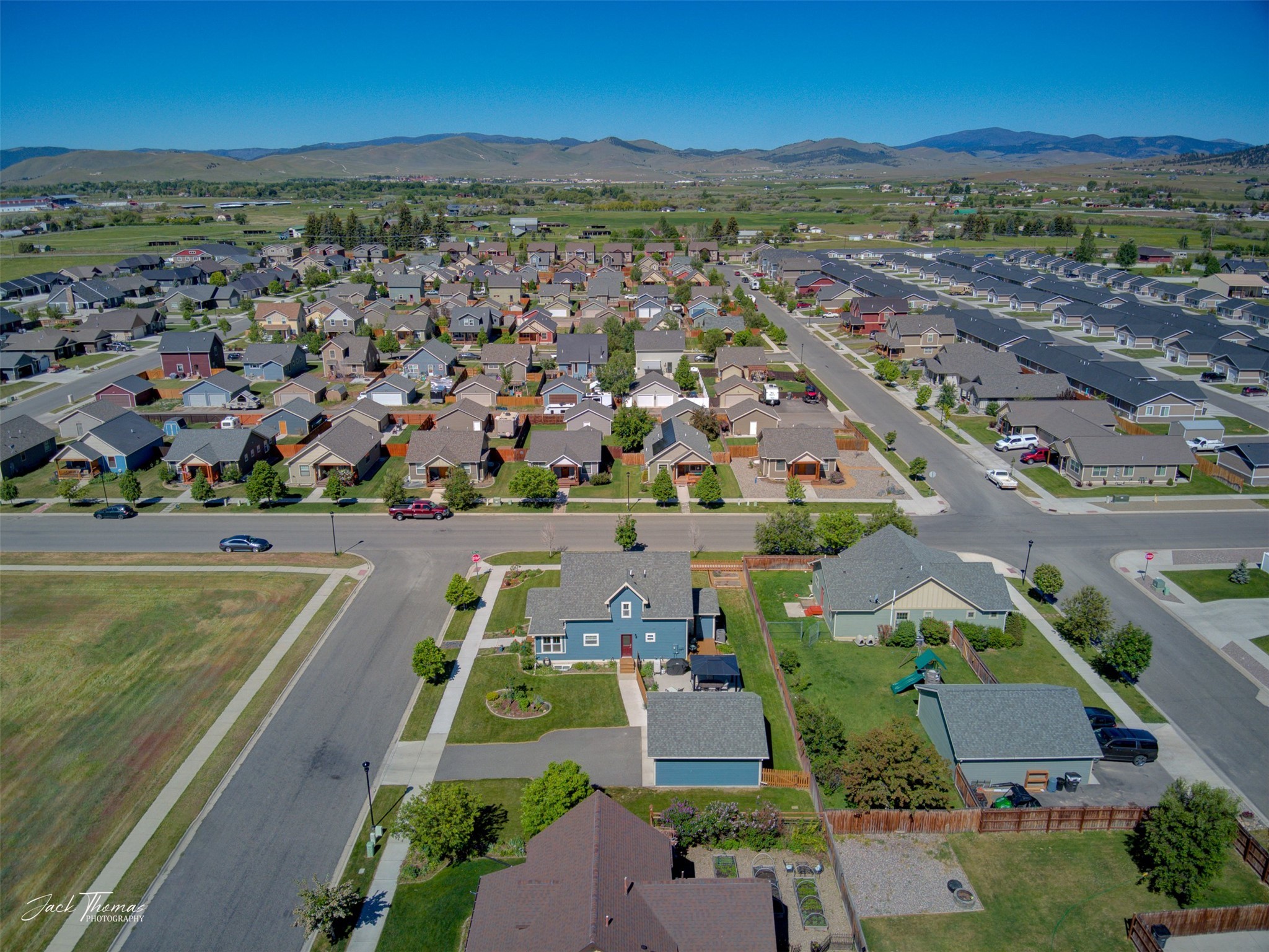 Helena, Montana 59602, United States, 5 Bedrooms Bedrooms, ,4 BathroomsBathrooms,Residential,Pending,159320