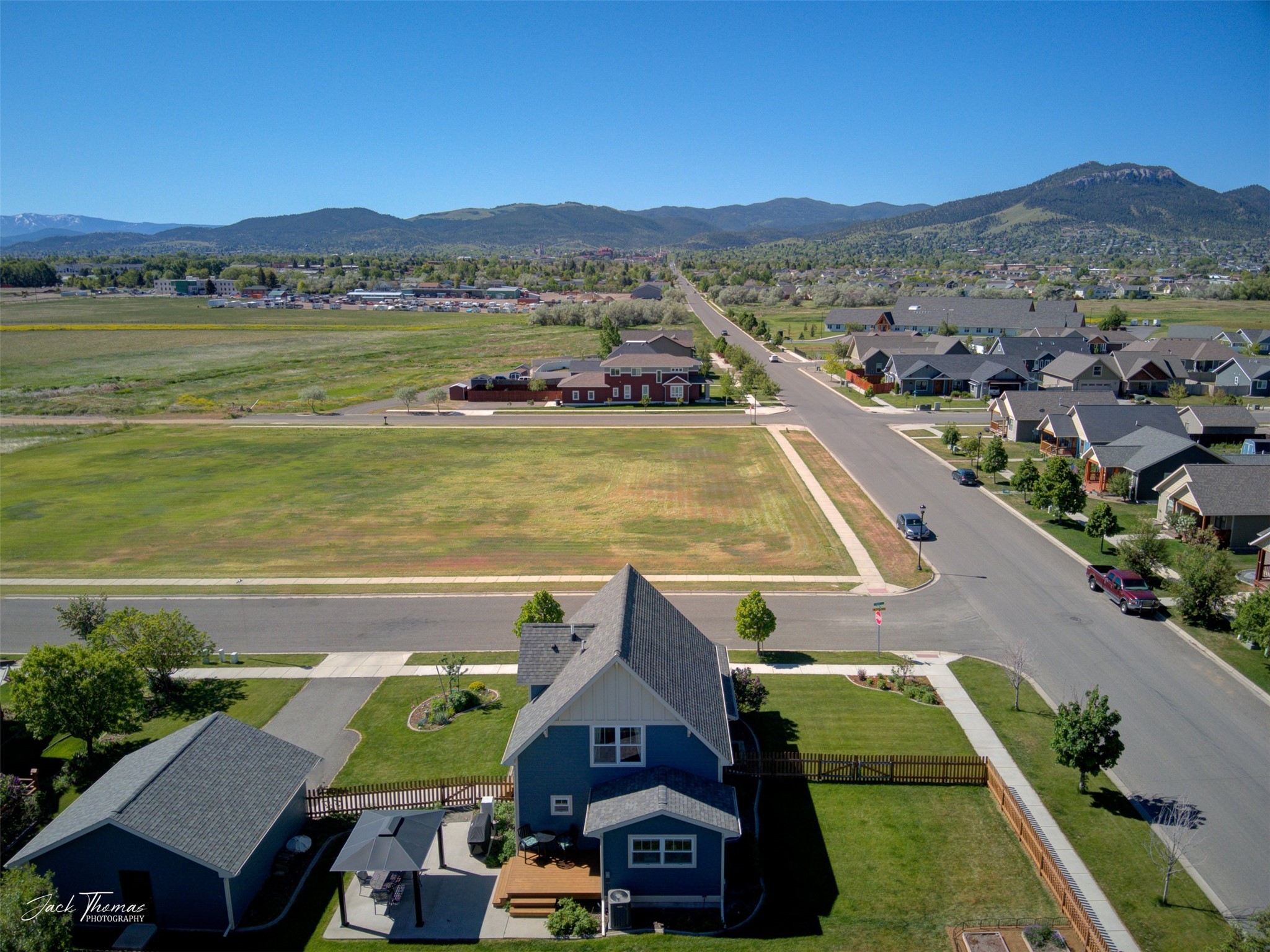 Helena, Montana 59602, United States, 5 Bedrooms Bedrooms, ,4 BathroomsBathrooms,Residential,Pending,159320