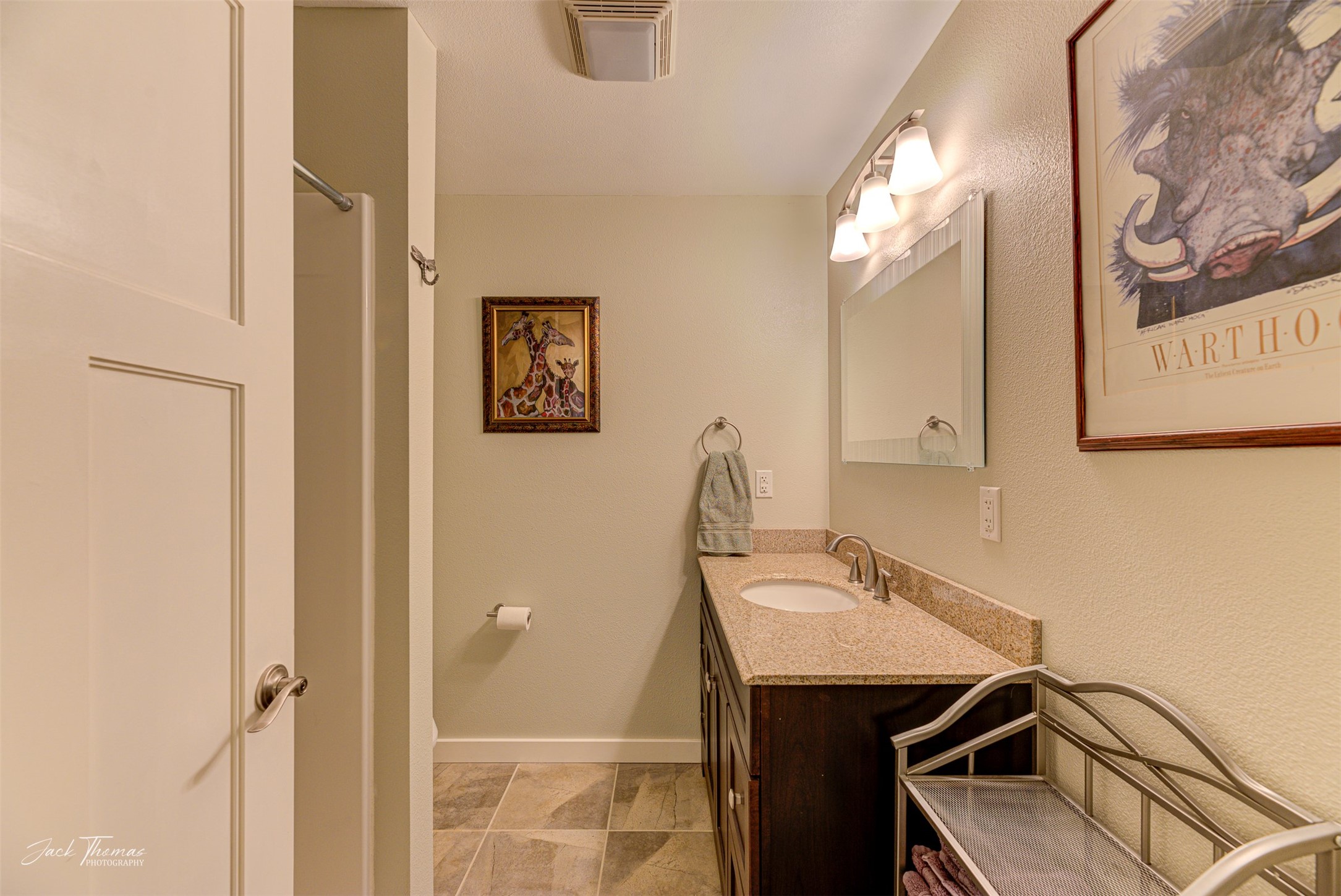 Helena, Montana 59602, United States, 5 Bedrooms Bedrooms, ,4 BathroomsBathrooms,Residential,Pending,159320