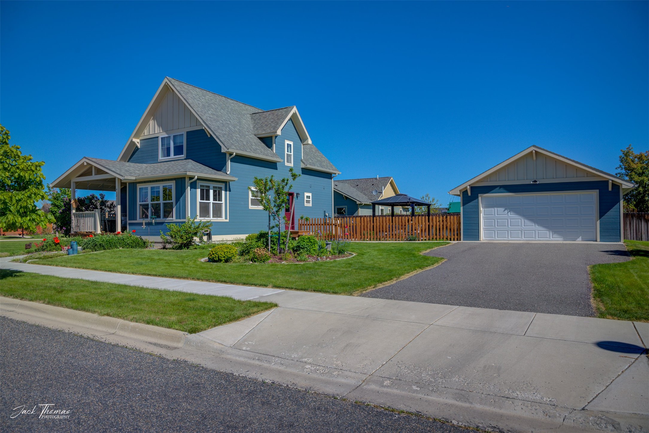 Helena, Montana 59602, United States, 5 Bedrooms Bedrooms, ,4 BathroomsBathrooms,Residential,Pending,159320