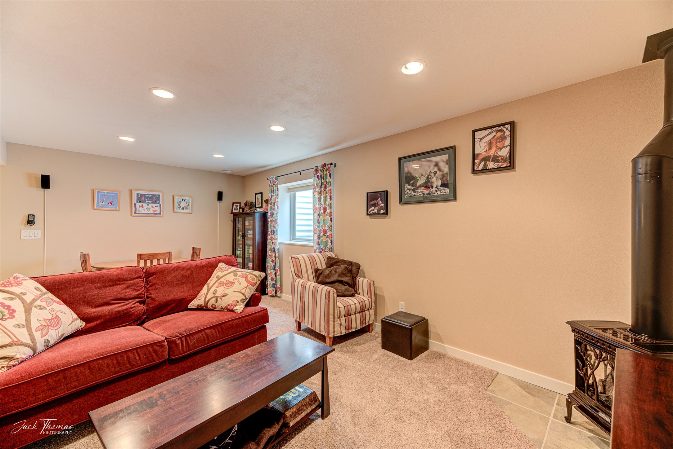 Helena, Montana 59602, United States, 5 Bedrooms Bedrooms, ,4 BathroomsBathrooms,Residential,Pending,159320