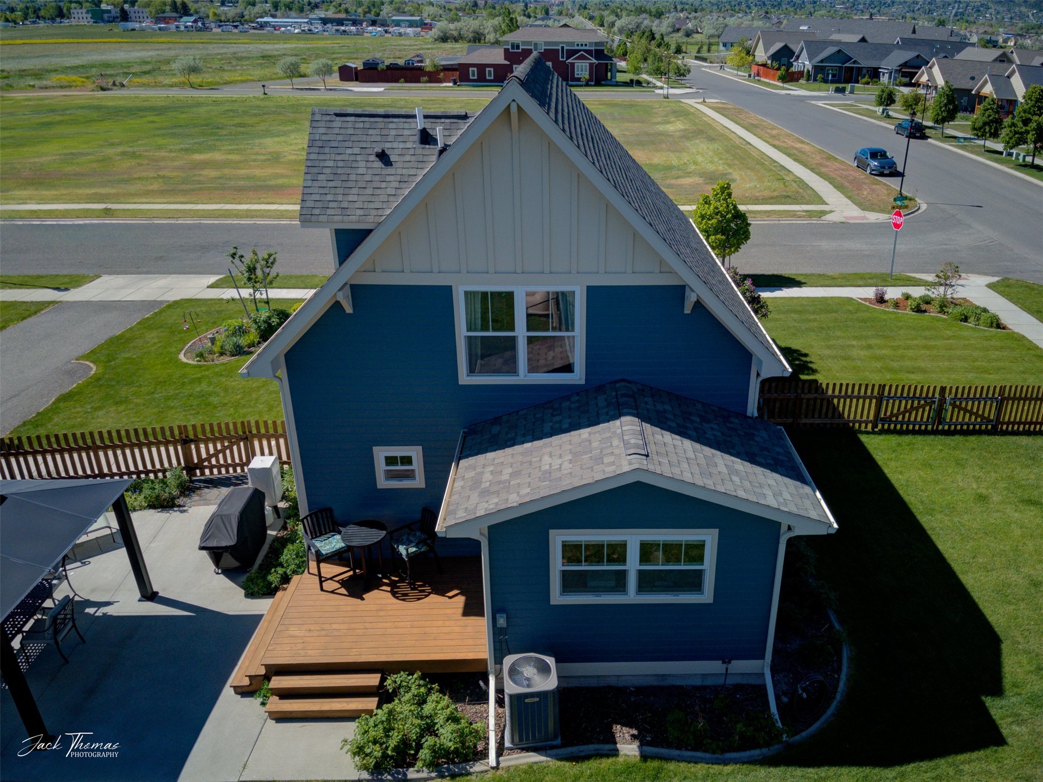 Helena, Montana 59602, United States, 5 Bedrooms Bedrooms, ,4 BathroomsBathrooms,Residential,Pending,159320