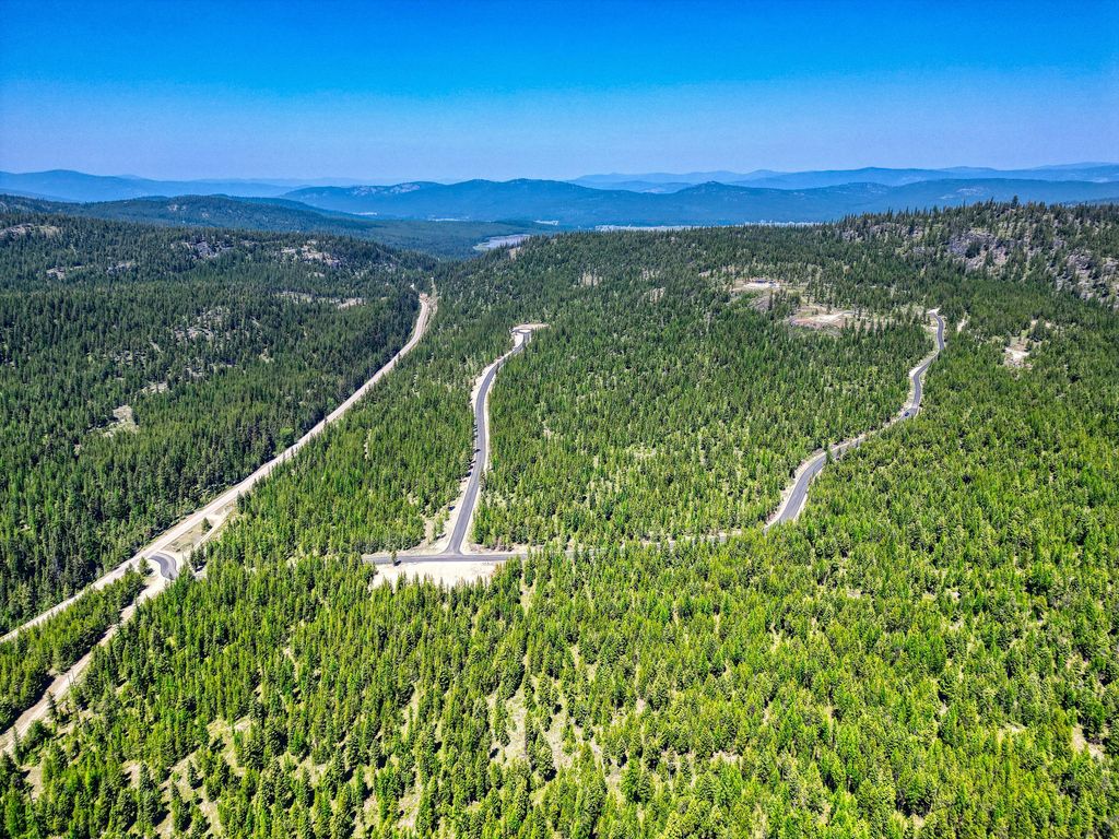Photo of 1047 View Ridge, Marion, MT 59925 (MLS # 30067128)