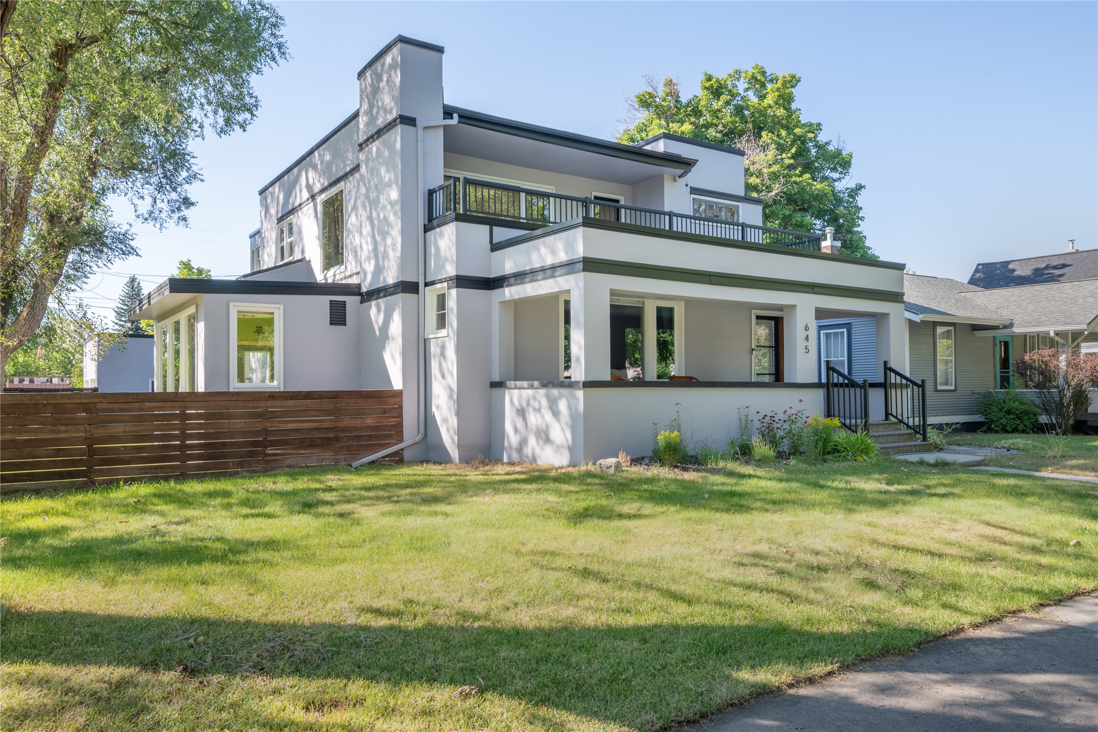 645 Plymouth Street