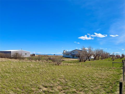 Photo of 21 Windsor Lane, Great Falls, MT 59404 (MLS # 30069039)