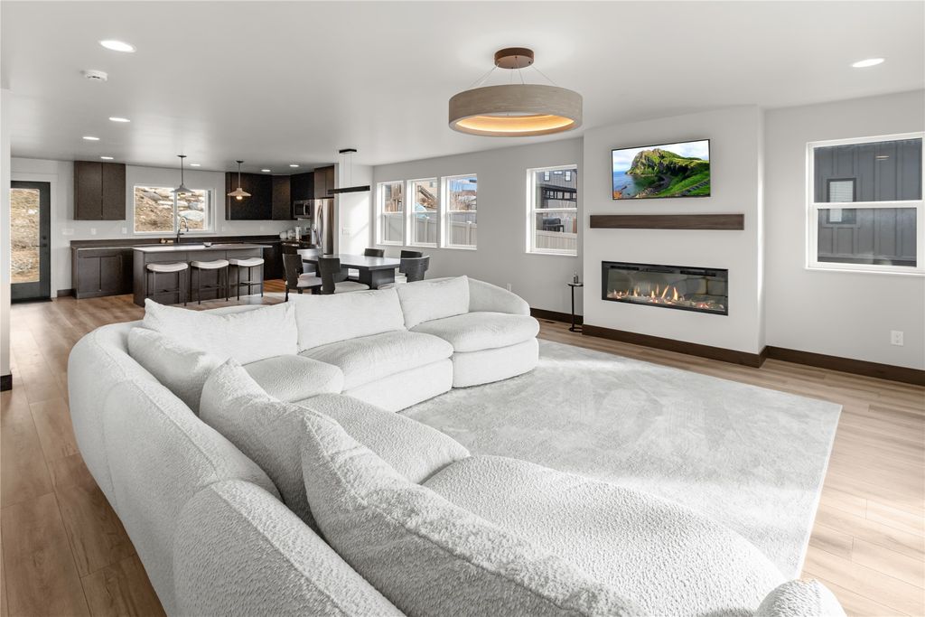 Photo of 240 Kara Drive, Kalispell, MT 59901 (MLS # 30069978)
