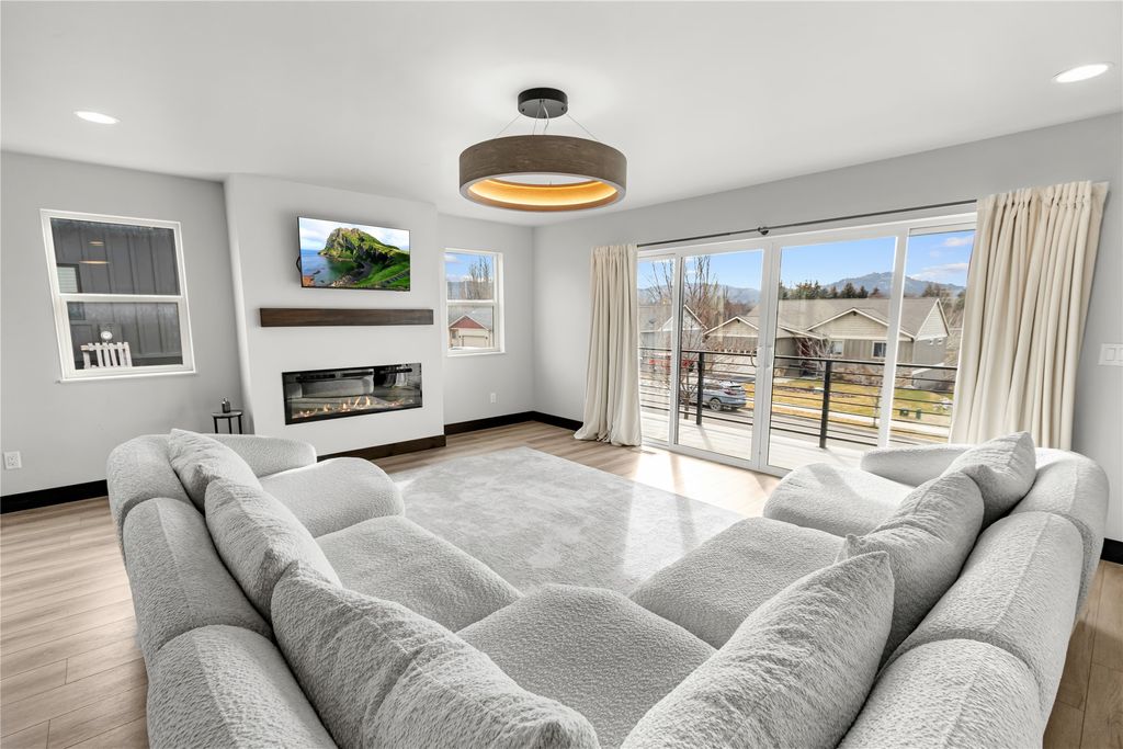 Photo of 240 Kara Drive, Kalispell, MT 59901 (MLS # 30069978)