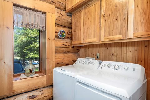 Tiny photo for 44 First Light Trail, Kalispell, MT 59901 (MLS # 30068673)