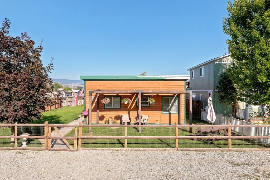 Photo of 182 Blake Street N, Victor, MT 59875 (MLS # 30077769)