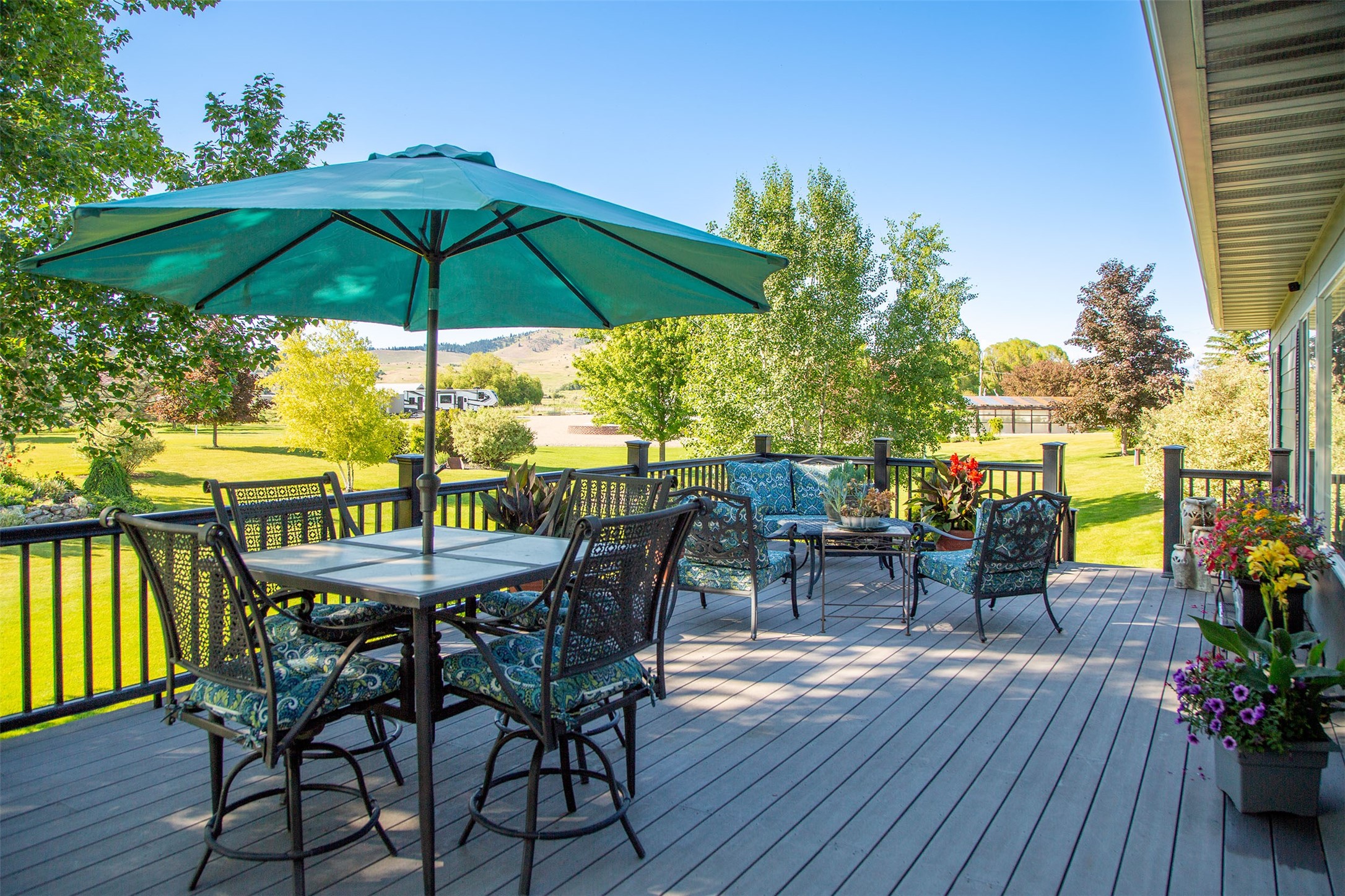 Polson, Montana 59860, United States, 3 Bedrooms Bedrooms, ,2 BathroomsBathrooms,Residential,Active,53949