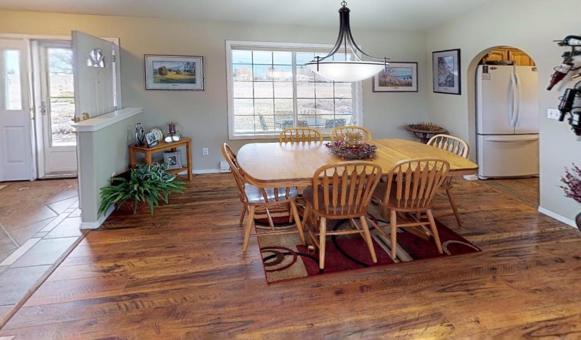 Polson, Montana 59860, United States, 3 Bedrooms Bedrooms, ,2 BathroomsBathrooms,Residential,Active,53949