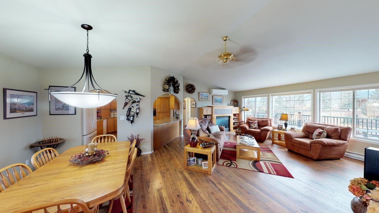 Polson, Montana 59860, United States, 3 Bedrooms Bedrooms, ,2 BathroomsBathrooms,Residential,Active,53949