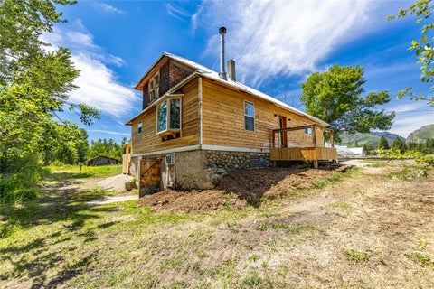 Tiny photo for 153 Dutch Hill Road, Hamilton, MT 59840 (MLS # 30072792)
