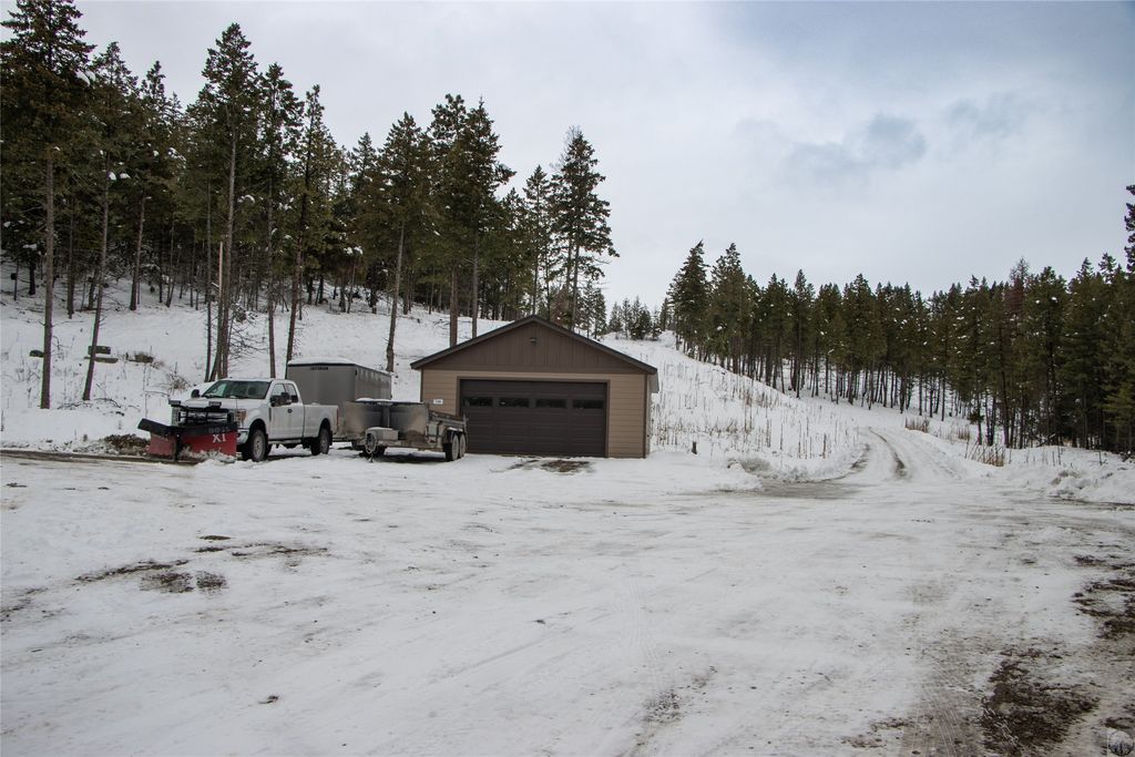 Photo of 330 Majestic View Drive, Kalispell, MT 59901 (MLS # 30063588)
