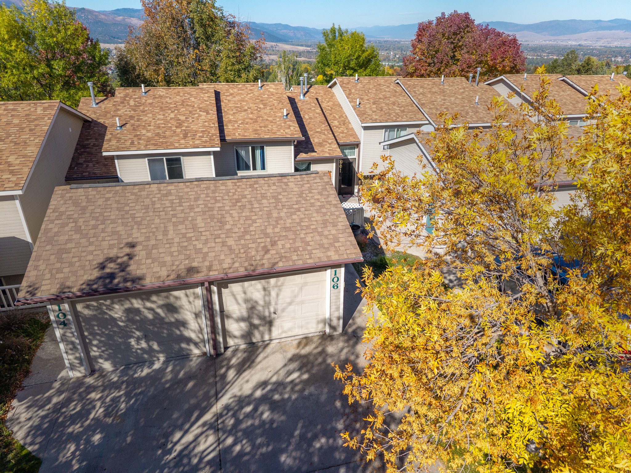 106 Willow Ridge Court