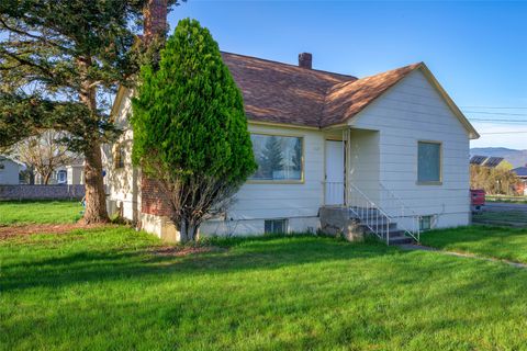 Photo of 1629 & 1631 River Road, Missoula, MT 59801 (MLS # 30068471)