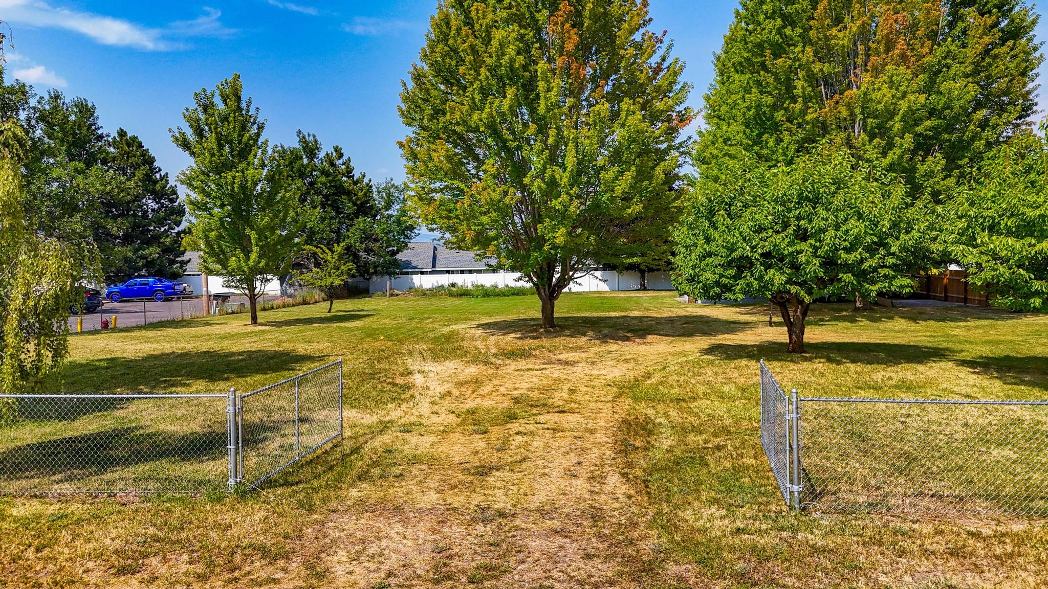 Lot 1B 10th Avenue E