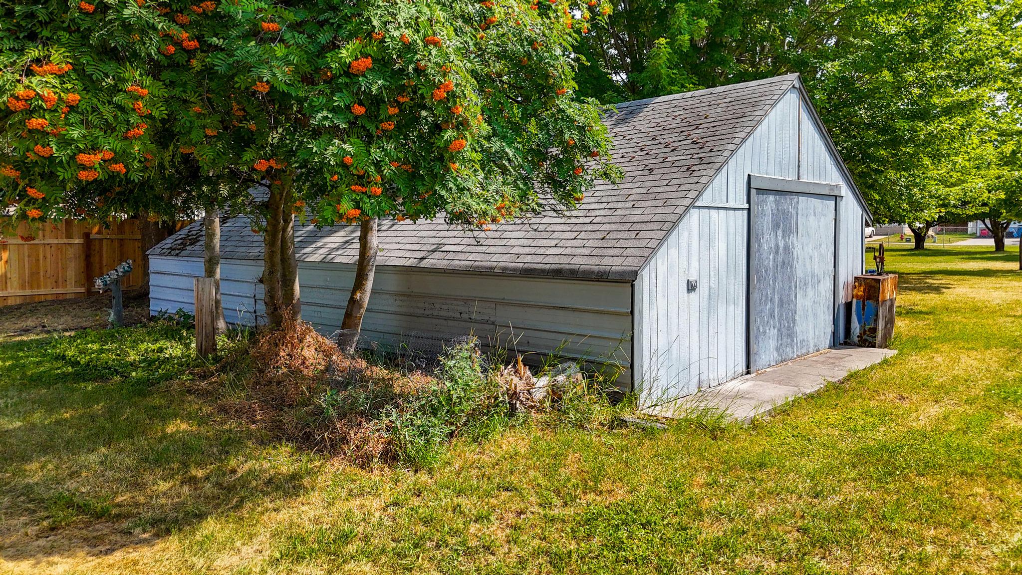 Lot 1B 10th Avenue E