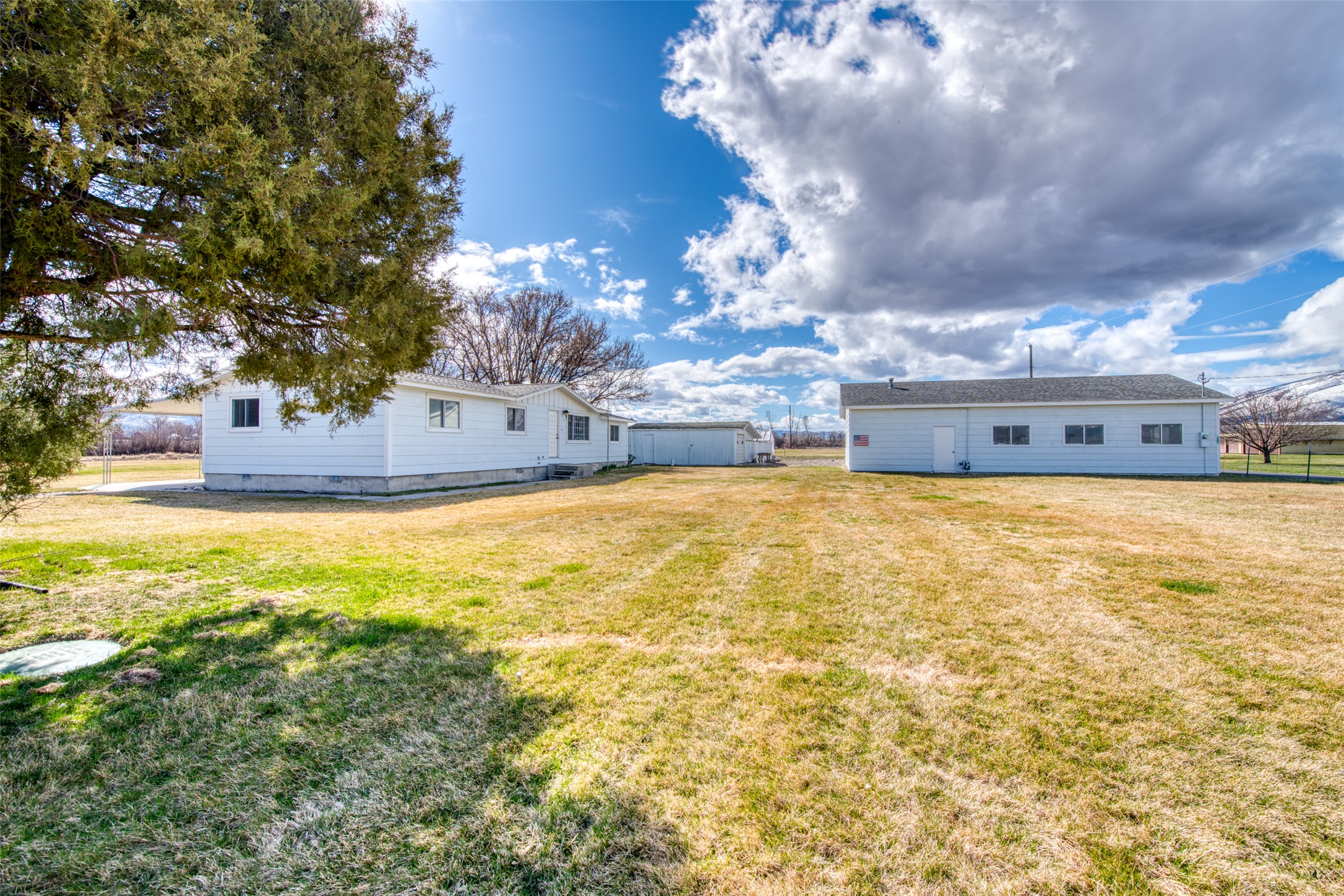 Hamilton, Montana 59840, United States, 2 Bedrooms Bedrooms, ,1 BathroomBathrooms,Residential,Active,117302