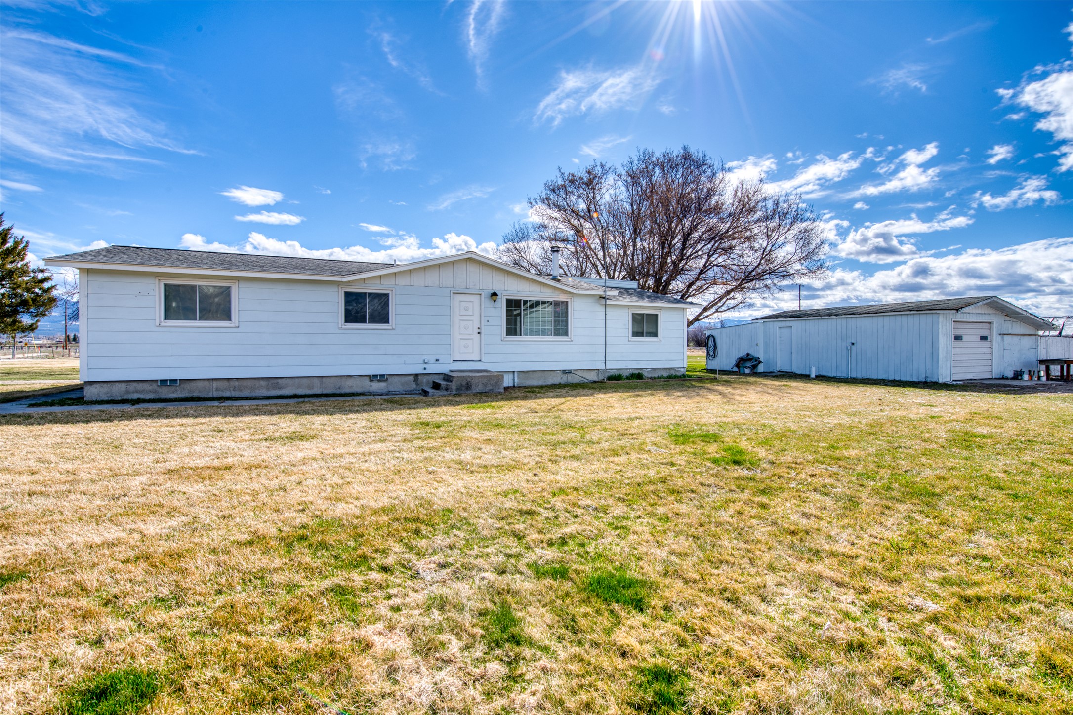 Hamilton, Montana 59840, United States, 2 Bedrooms Bedrooms, ,1 BathroomBathrooms,Residential,Active,117302