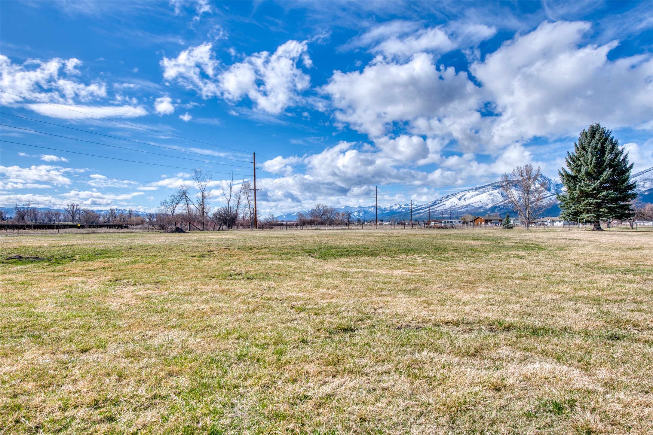 Hamilton, Montana 59840, United States, 2 Bedrooms Bedrooms, ,1 BathroomBathrooms,Residential,Active,117302