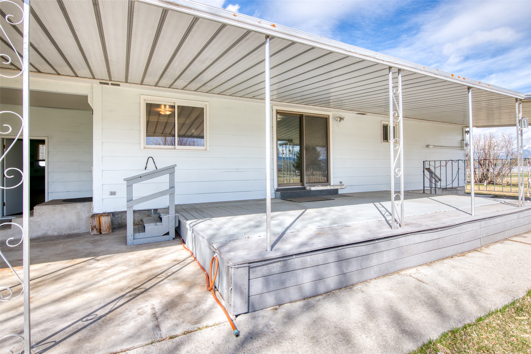 Hamilton, Montana 59840, United States, 2 Bedrooms Bedrooms, ,1 BathroomBathrooms,Residential,Active,117302