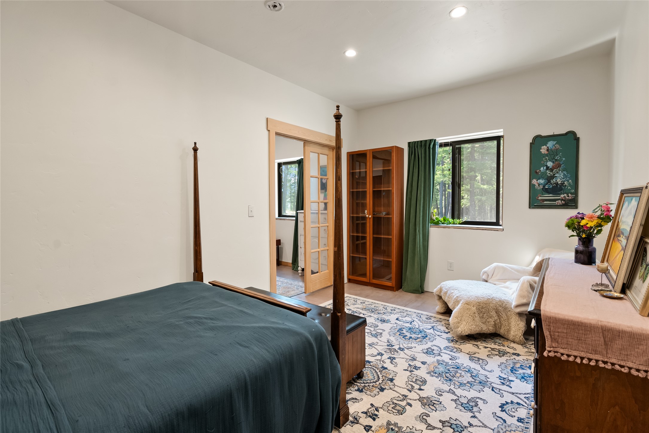 Bigfork, Montana 59911, United States, 4 Bedrooms Bedrooms, ,3 BathroomsBathrooms,Residential,Active,221176