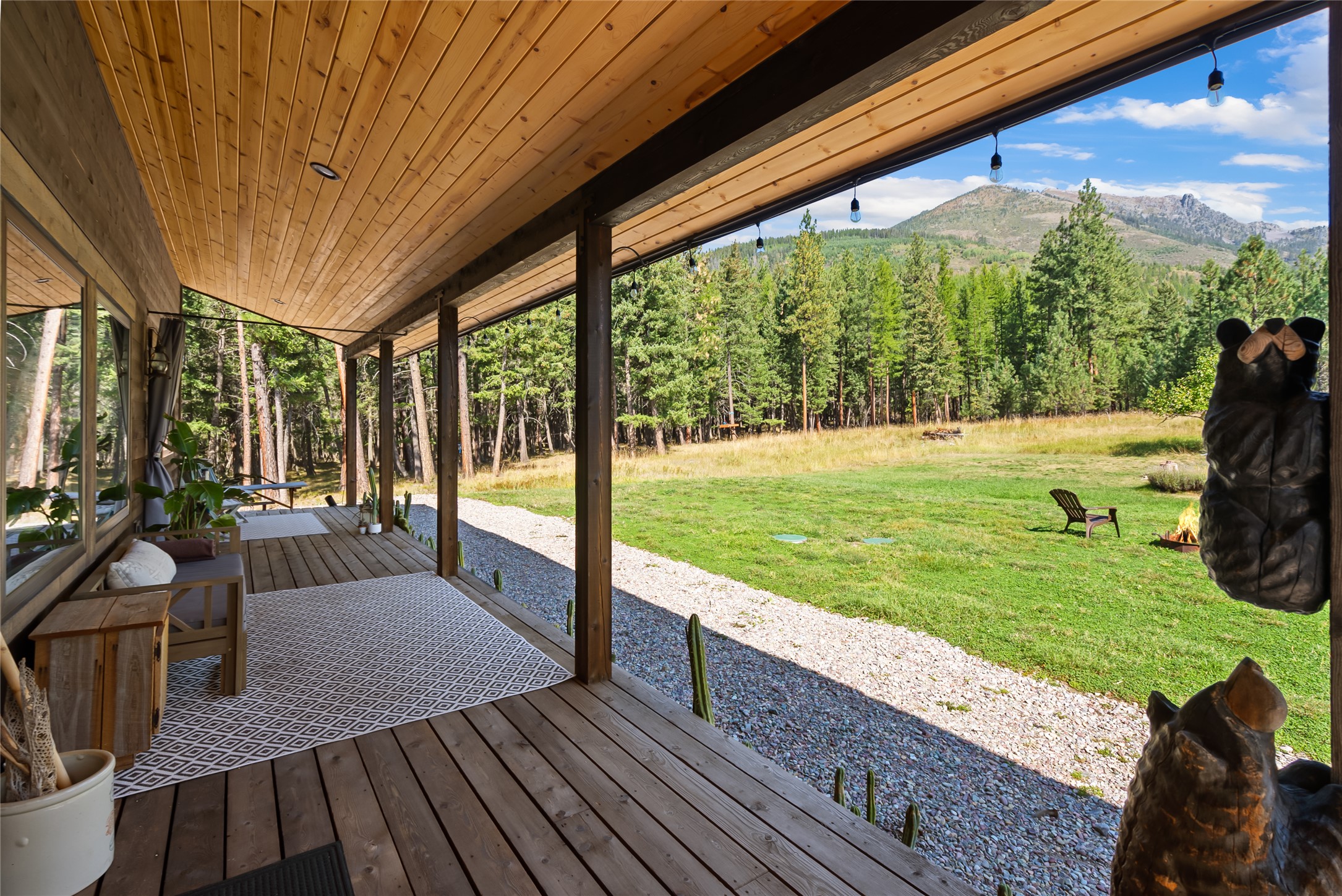 Bigfork, Montana 59911, United States, 4 Bedrooms Bedrooms, ,3 BathroomsBathrooms,Residential,Active,221176