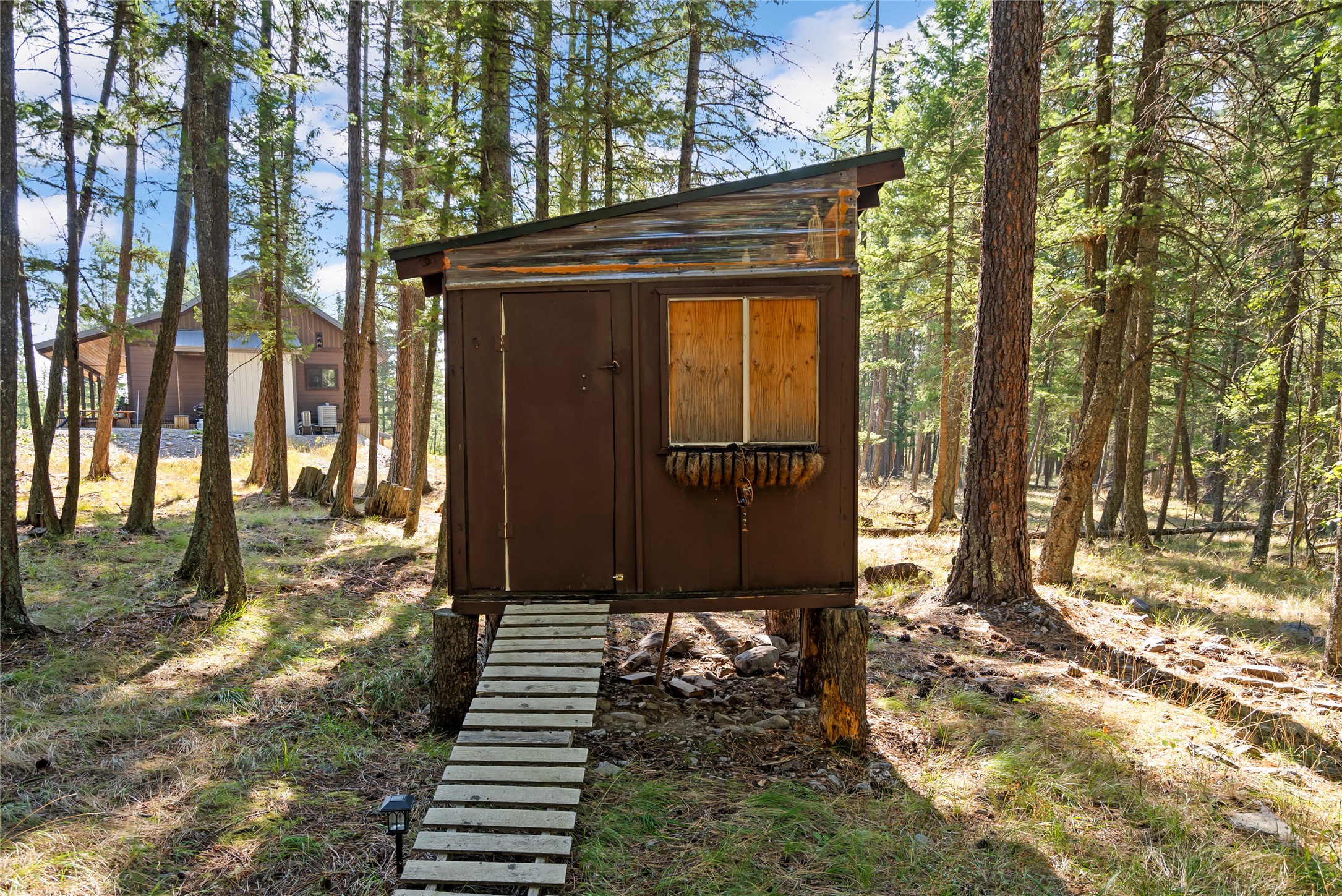 Bigfork, Montana 59911, United States, 4 Bedrooms Bedrooms, ,3 BathroomsBathrooms,Residential,Active,221176