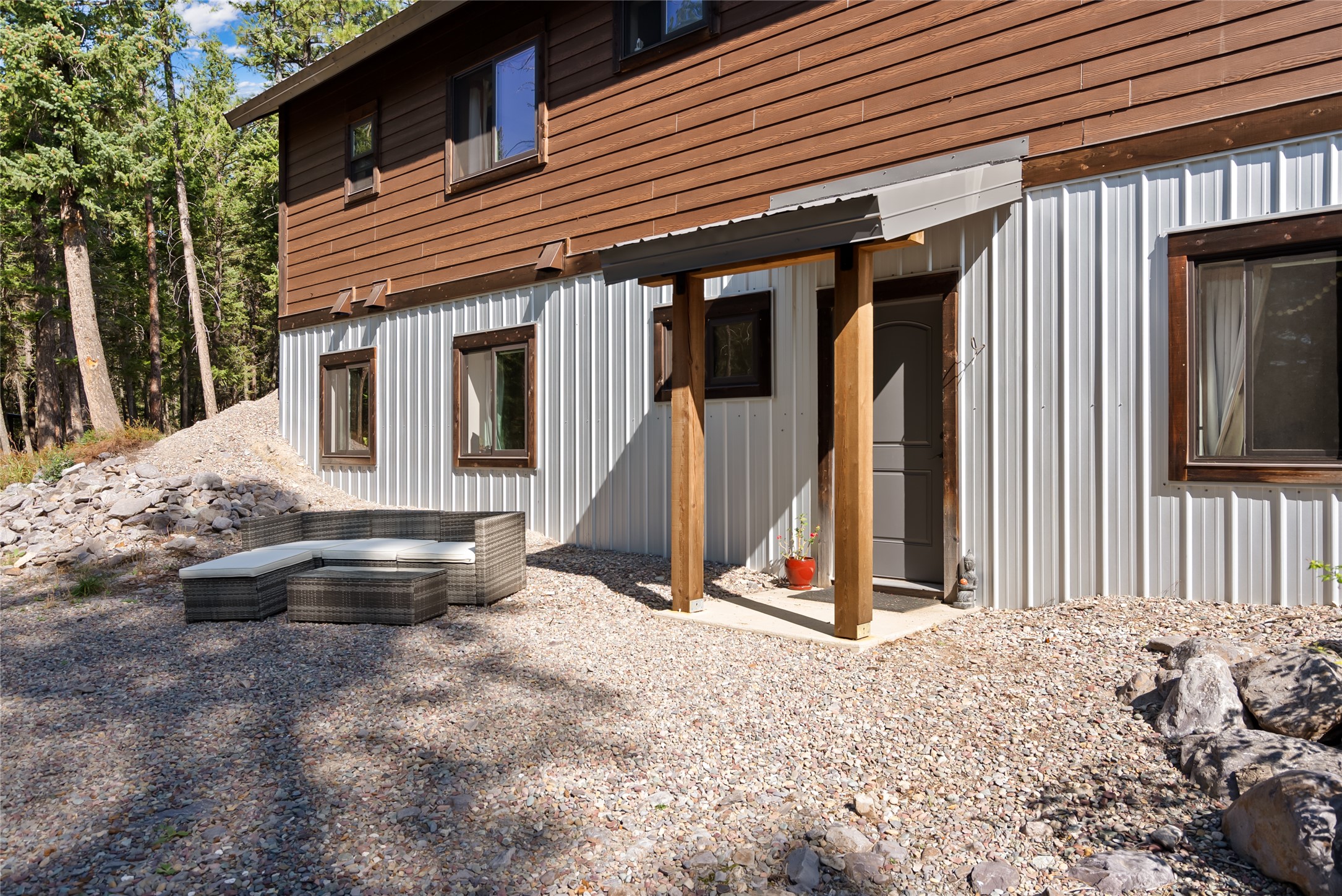 Bigfork, Montana 59911, United States, 4 Bedrooms Bedrooms, ,3 BathroomsBathrooms,Residential,Active,221176