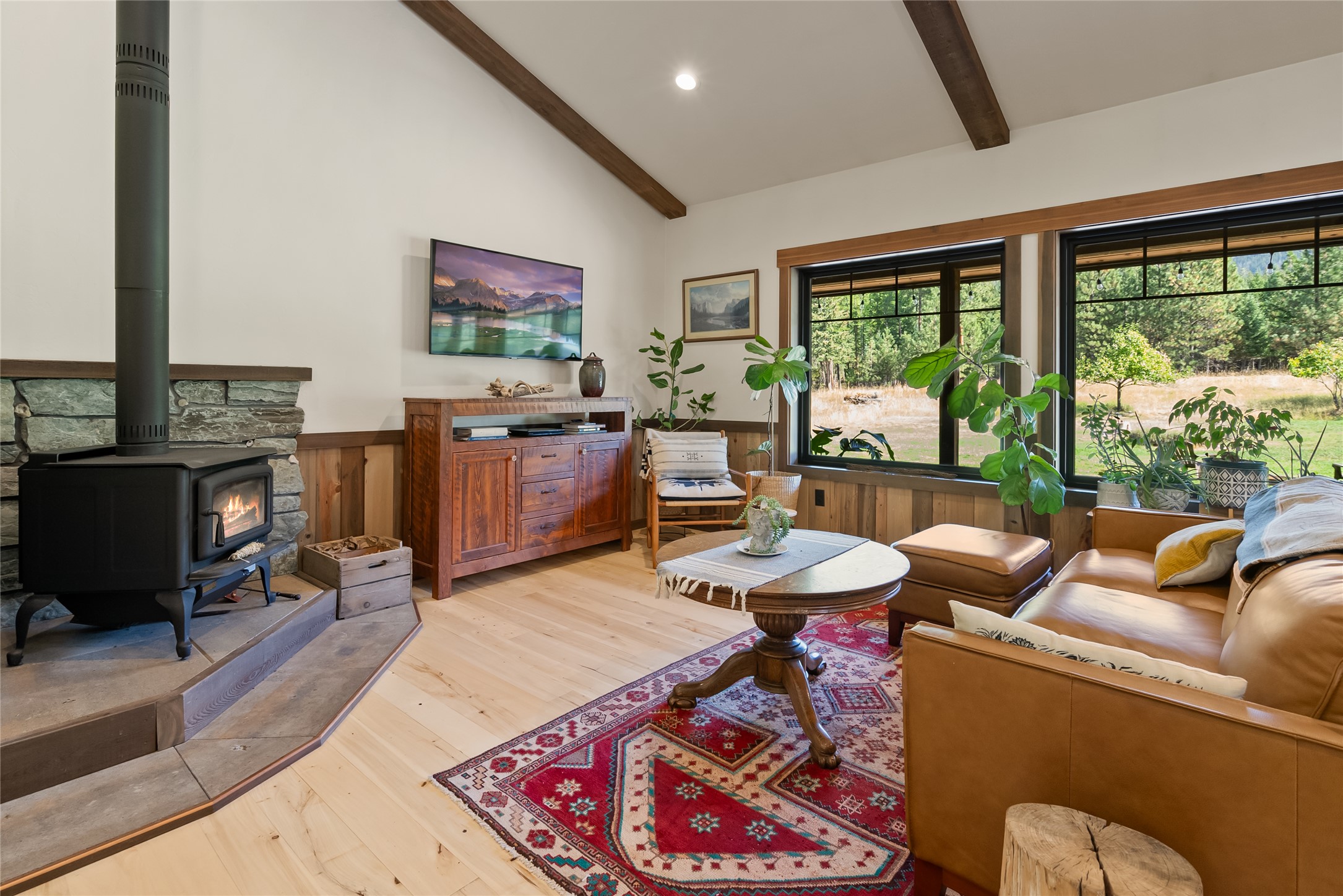 Bigfork, Montana 59911, United States, 4 Bedrooms Bedrooms, ,3 BathroomsBathrooms,Residential,Active,221176