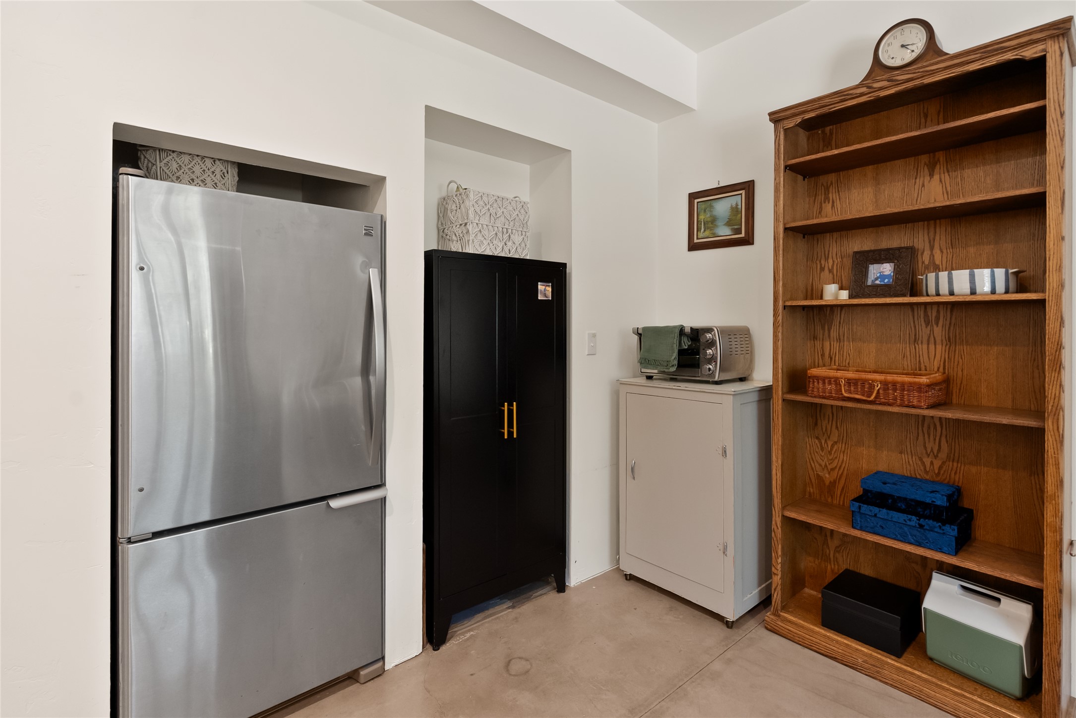 Bigfork, Montana 59911, United States, 4 Bedrooms Bedrooms, ,3 BathroomsBathrooms,Residential,Active,221176