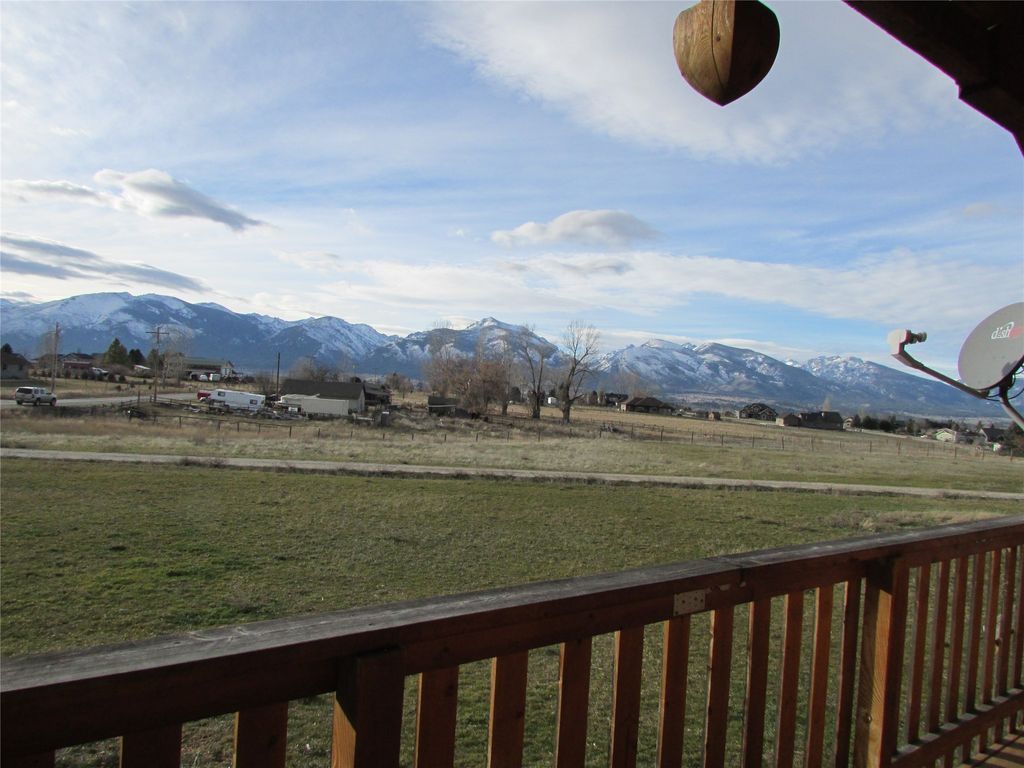 Photo of 750 Bass Lane, Corvallis, MT 59828 (MLS # 30063943)