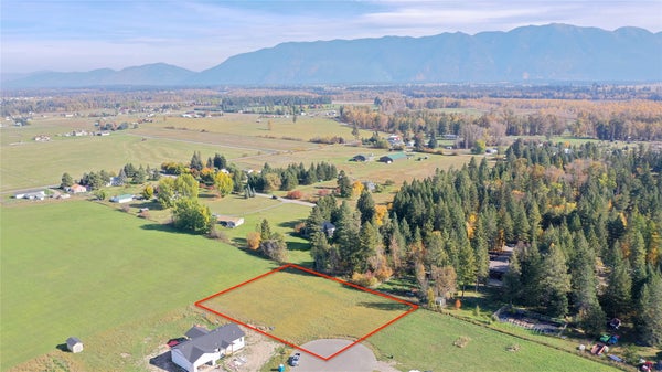 141 FREEDOM WAY, KALISPELL, MT 59901 - Image 63551992eee3a4e17d98f5914a6ceb7c/274385937