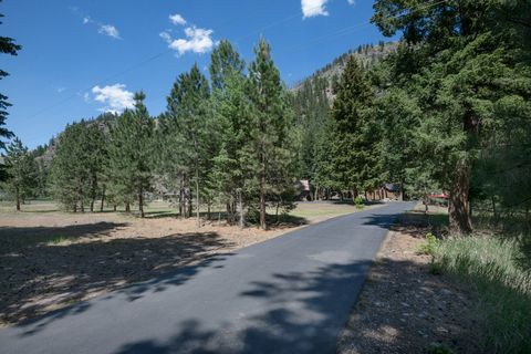 Tiny photo for 706 Rock Creek Road, Clinton, MT 59825 (MLS # 30067814)