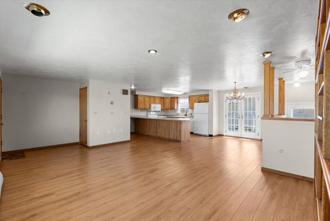 Tiny photo for 1005 Clark Street, Deer Lodge, MT 59722 (MLS # 30072024)