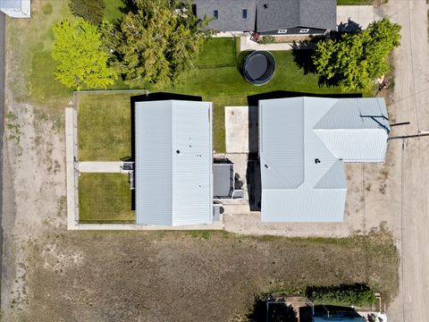 Tiny photo for 1005 Clark Street, Deer Lodge, MT 59722 (MLS # 30072024)
