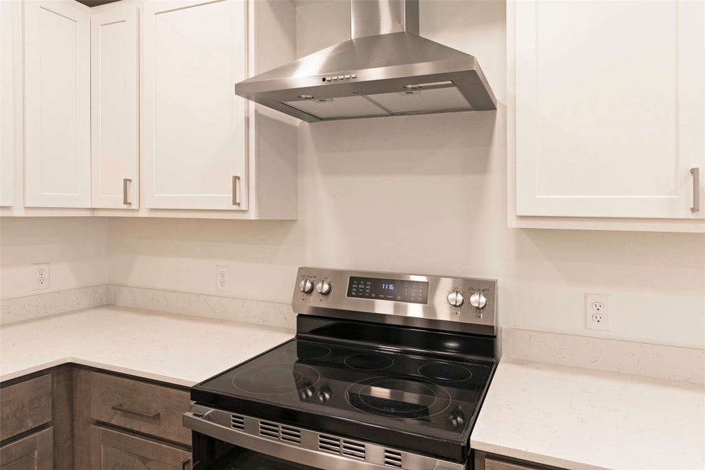 Photo of 1140 Charlo Street #302, Missoula, MT 59802 (MLS # 30077331)