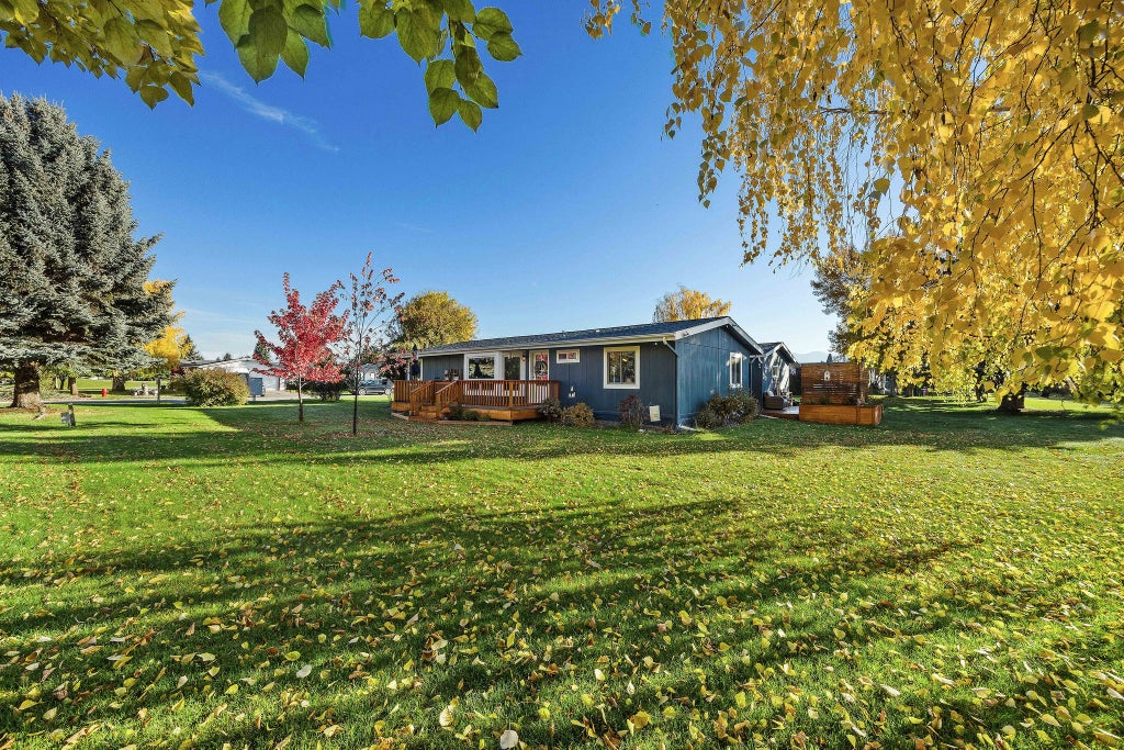 Photo of 11 E Nicklaus Avenue, Kalispell, MT 59901 (MLS # 30079512)