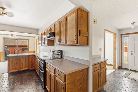 Tiny photo for 4025 5th Avenue S, Great Falls, MT 59405 (MLS # 30061253)