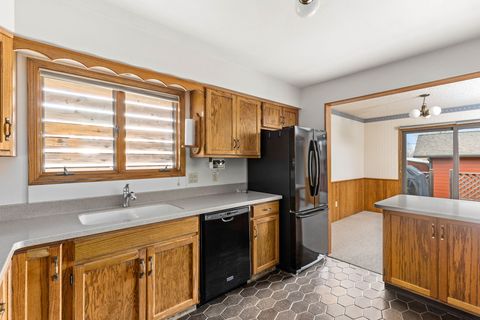 Tiny photo for 4025 5th Avenue S, Great Falls, MT 59405 (MLS # 30061253)