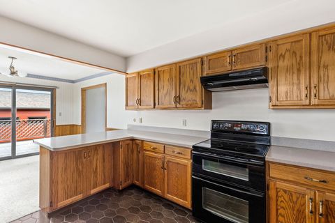 Tiny photo for 4025 5th Avenue S, Great Falls, MT 59405 (MLS # 30061253)