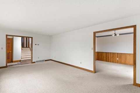 Tiny photo for 4025 5th Avenue S, Great Falls, MT 59405 (MLS # 30061253)