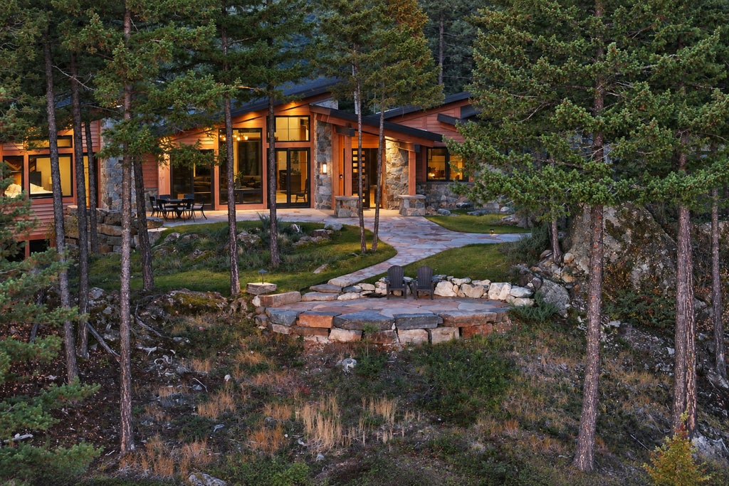 Photo of 303 Whitefish Hills Loop, Whitefish, MT 59937 (MLS # 30078039)