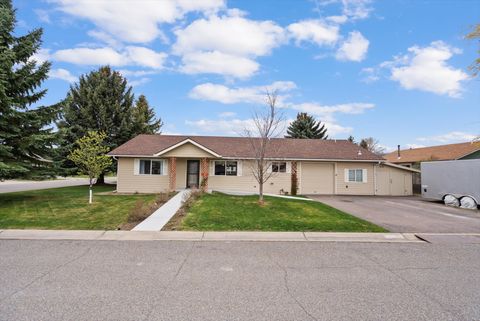 Tiny photo for 907 View Drive, Columbia Falls, MT 59912 (MLS # 30068401)