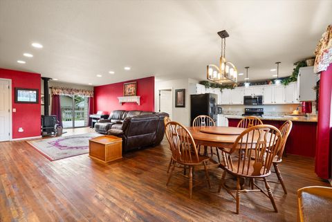 Tiny photo for 907 View Drive, Columbia Falls, MT 59912 (MLS # 30068401)
