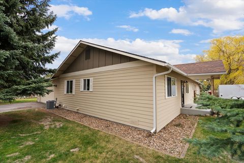 Tiny photo for 907 View Drive, Columbia Falls, MT 59912 (MLS # 30068401)