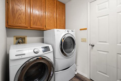 Tiny photo for 907 View Drive, Columbia Falls, MT 59912 (MLS # 30068401)